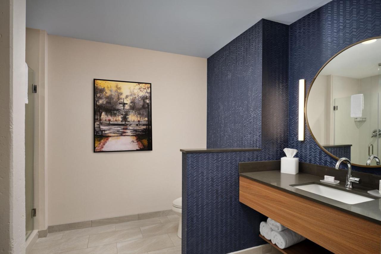 Fairfield Inn & Suites Madison Historic Eagle Cotton Mill Екстер'єр фото