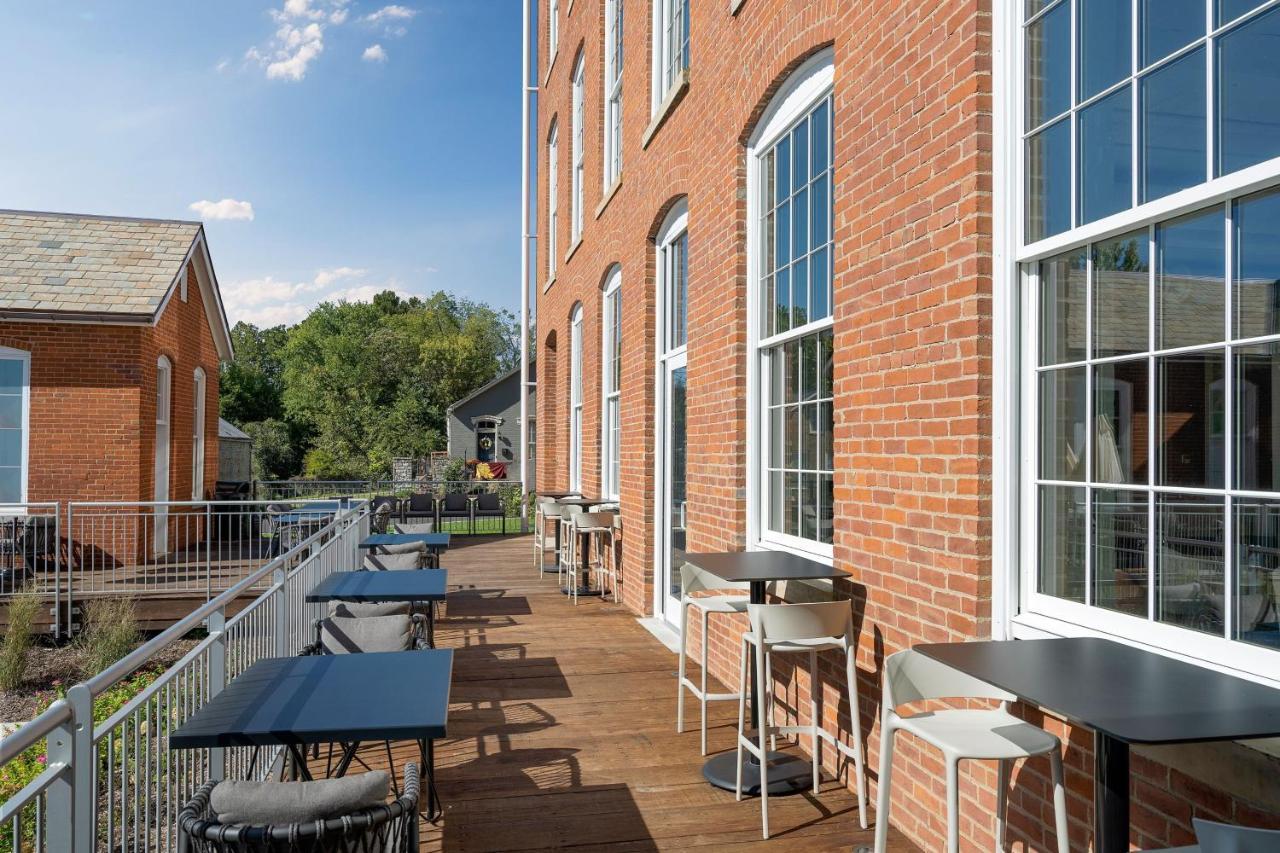 Fairfield Inn & Suites Madison Historic Eagle Cotton Mill Екстер'єр фото